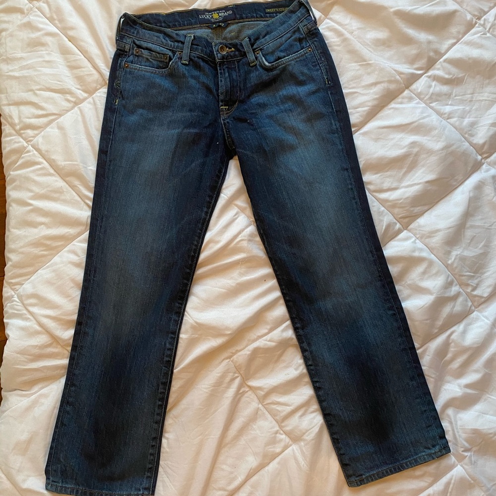 🆕Lucky brand Janet sweet n straight jeans